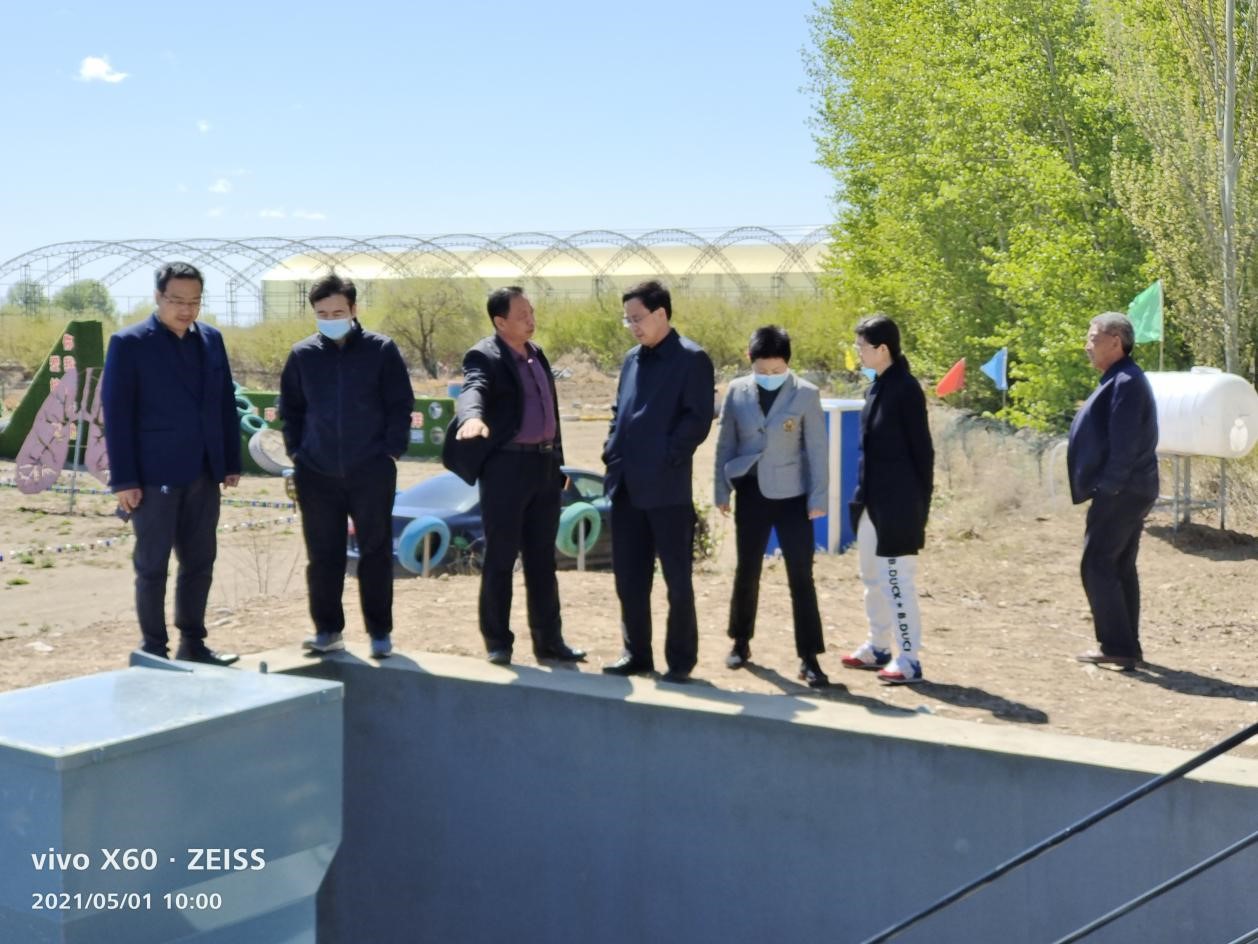 608e8bf4bc56c.jpg 608e8bf4bc56c.jpg